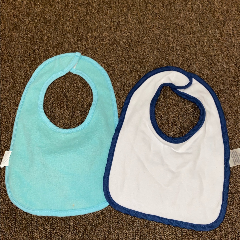 Bibs - Picture 3 of 3